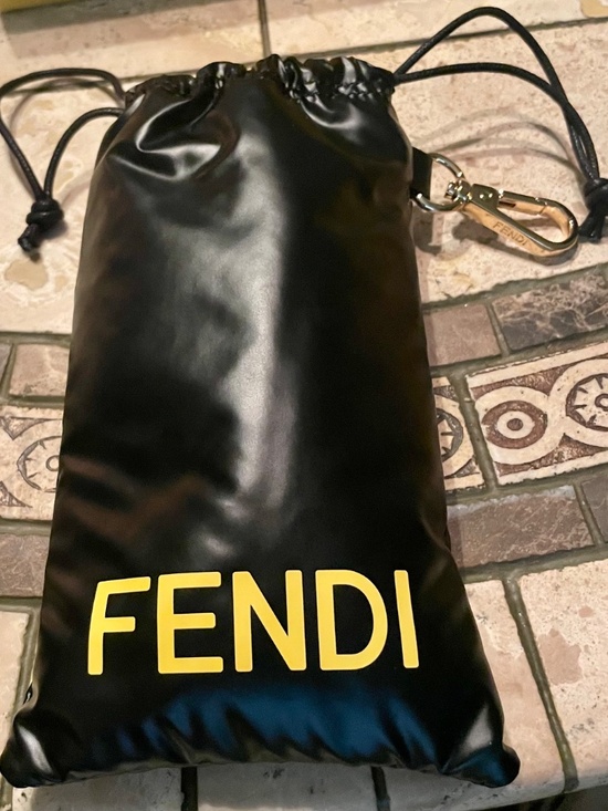 Fendi sunglasses main image 9
